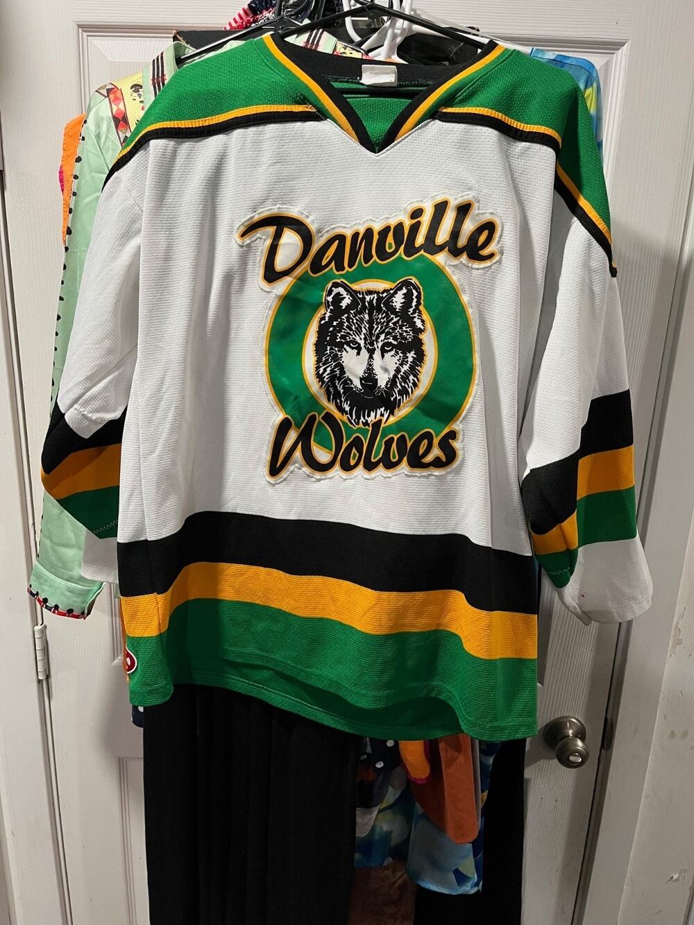 DANVILLE WOLVES HOCKEY JERSEY WITH STRIPES (M/M)